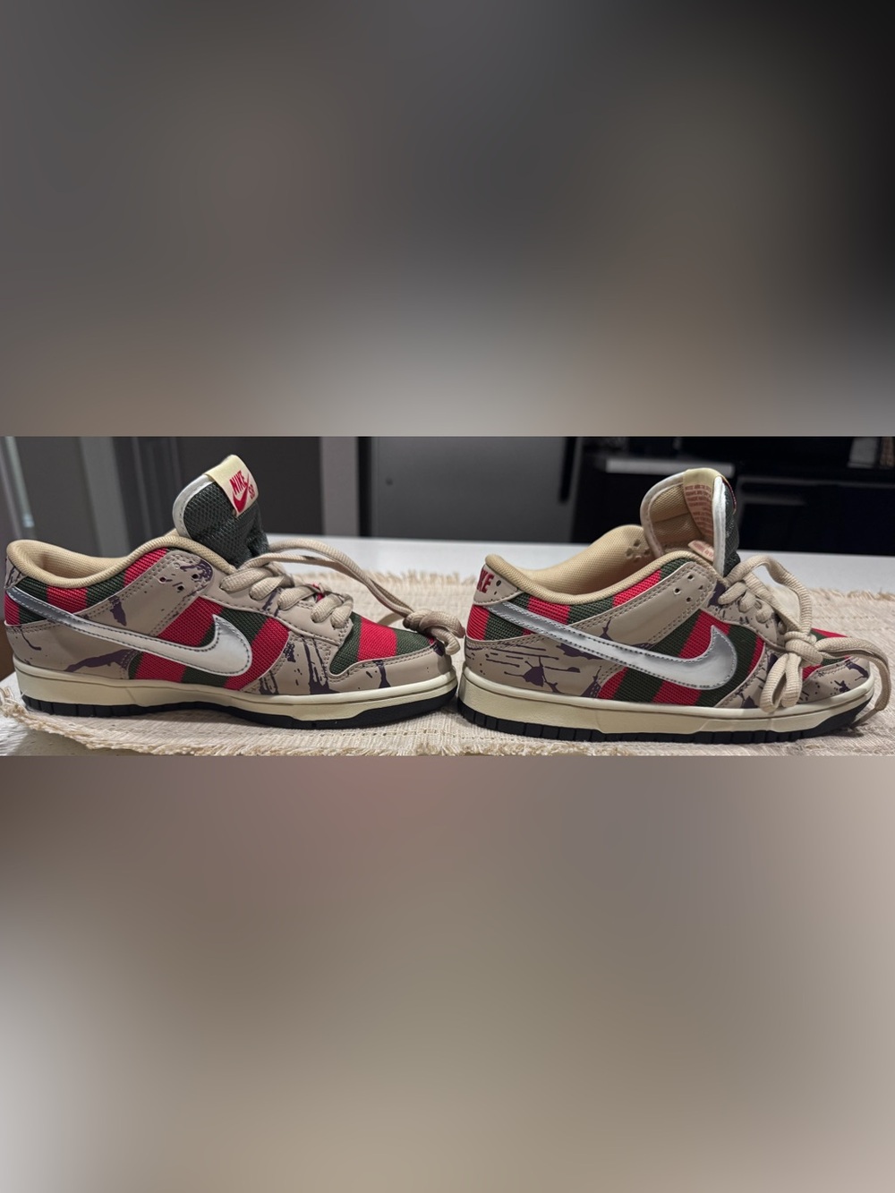 Freddy Kruger Nike SB Size 7